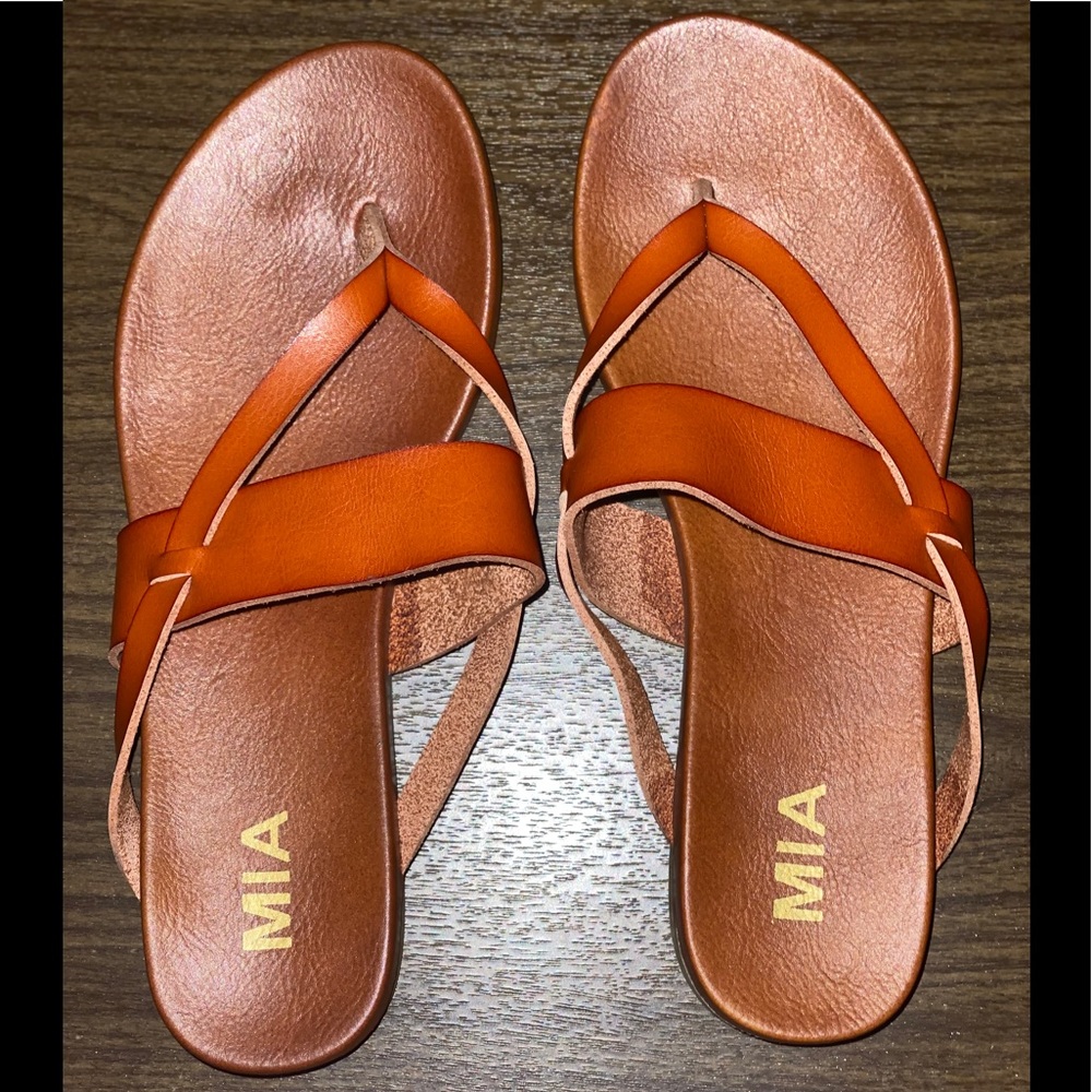 Nordstrom brand “MiA” sandals